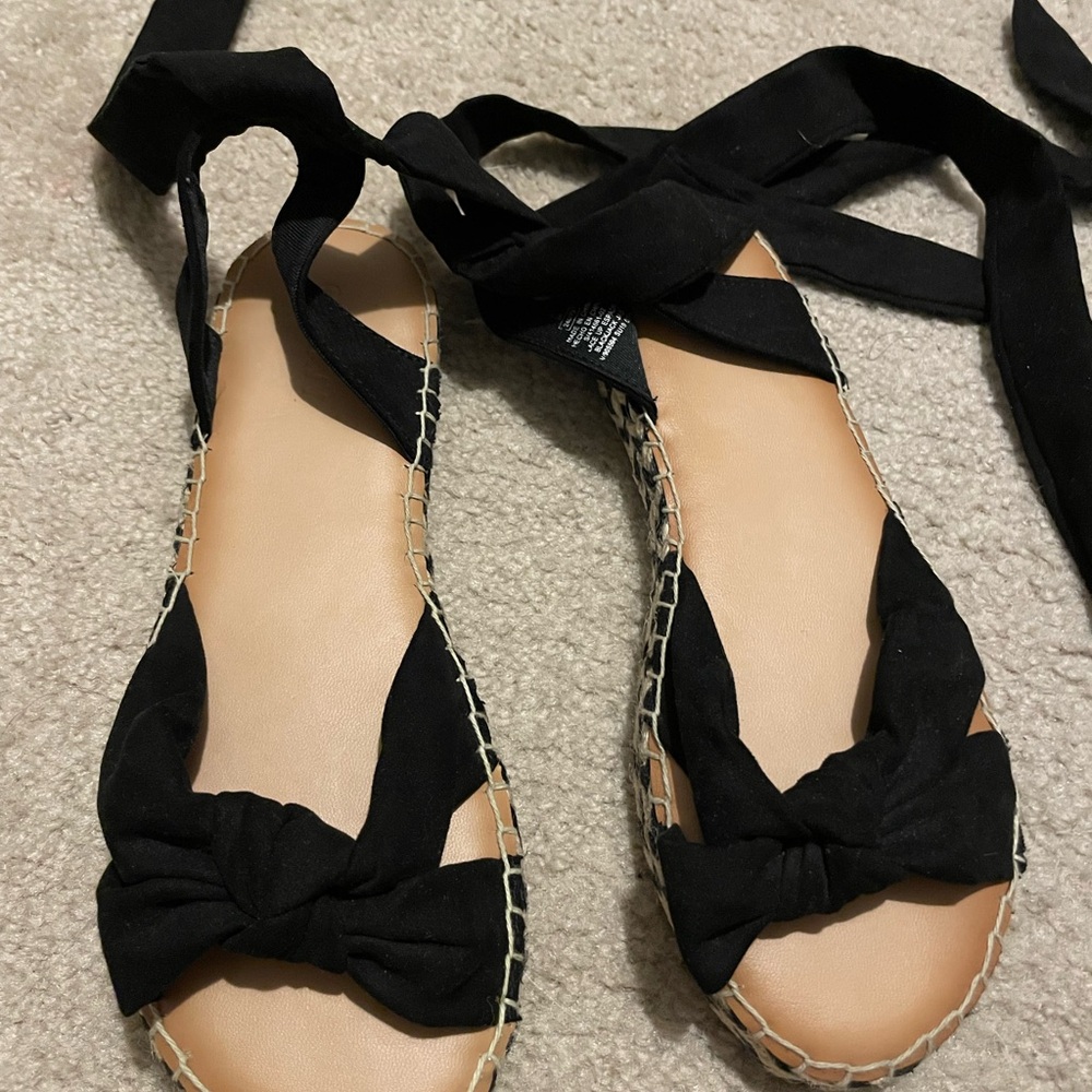 Old Navy Black Bow Espadrille Sandals